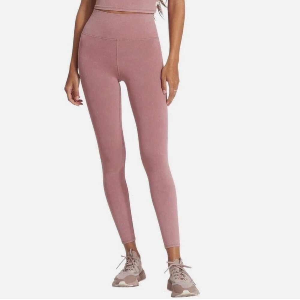 Vuori Studio Leggings Size S Washed Marsala